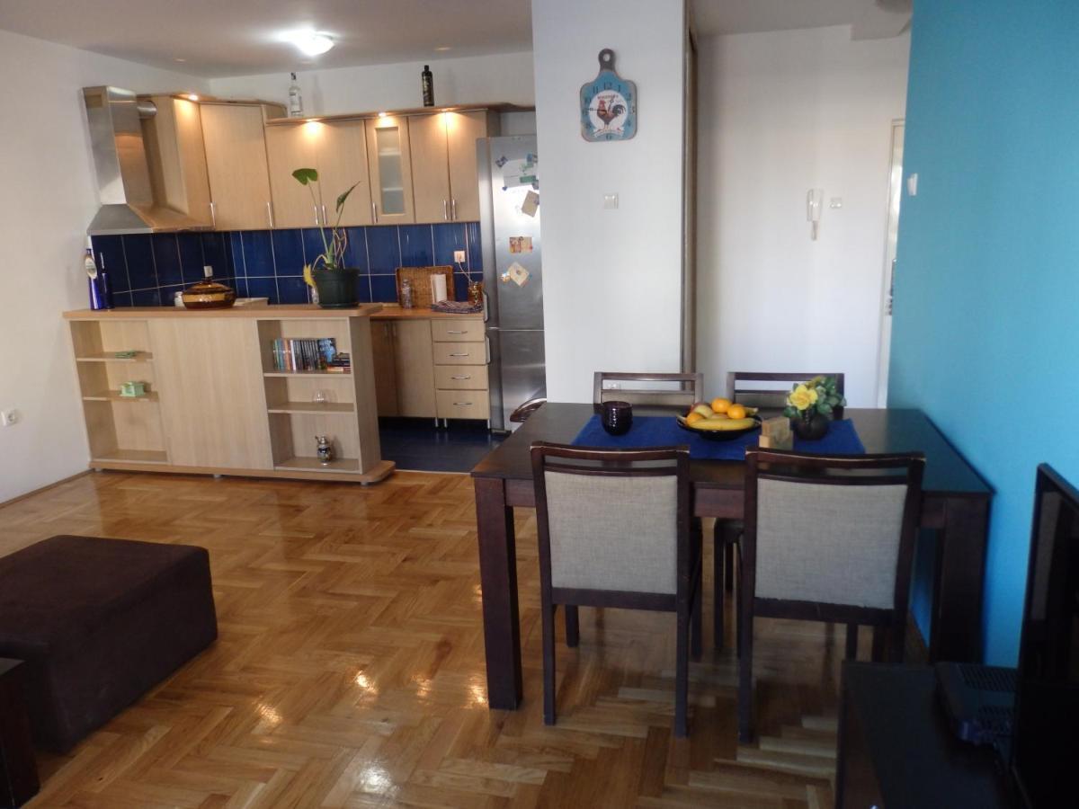 Apartment Erika 2 Novi Sad Luaran gambar